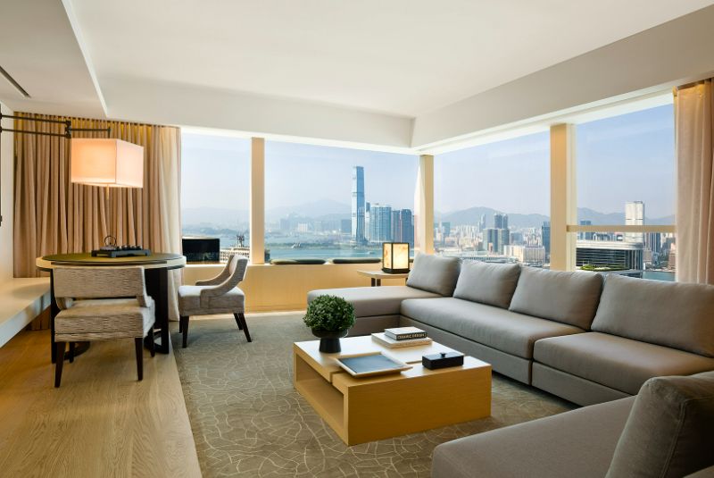 W50BH24-highlights-The Upper House_Upper Suite Living Room